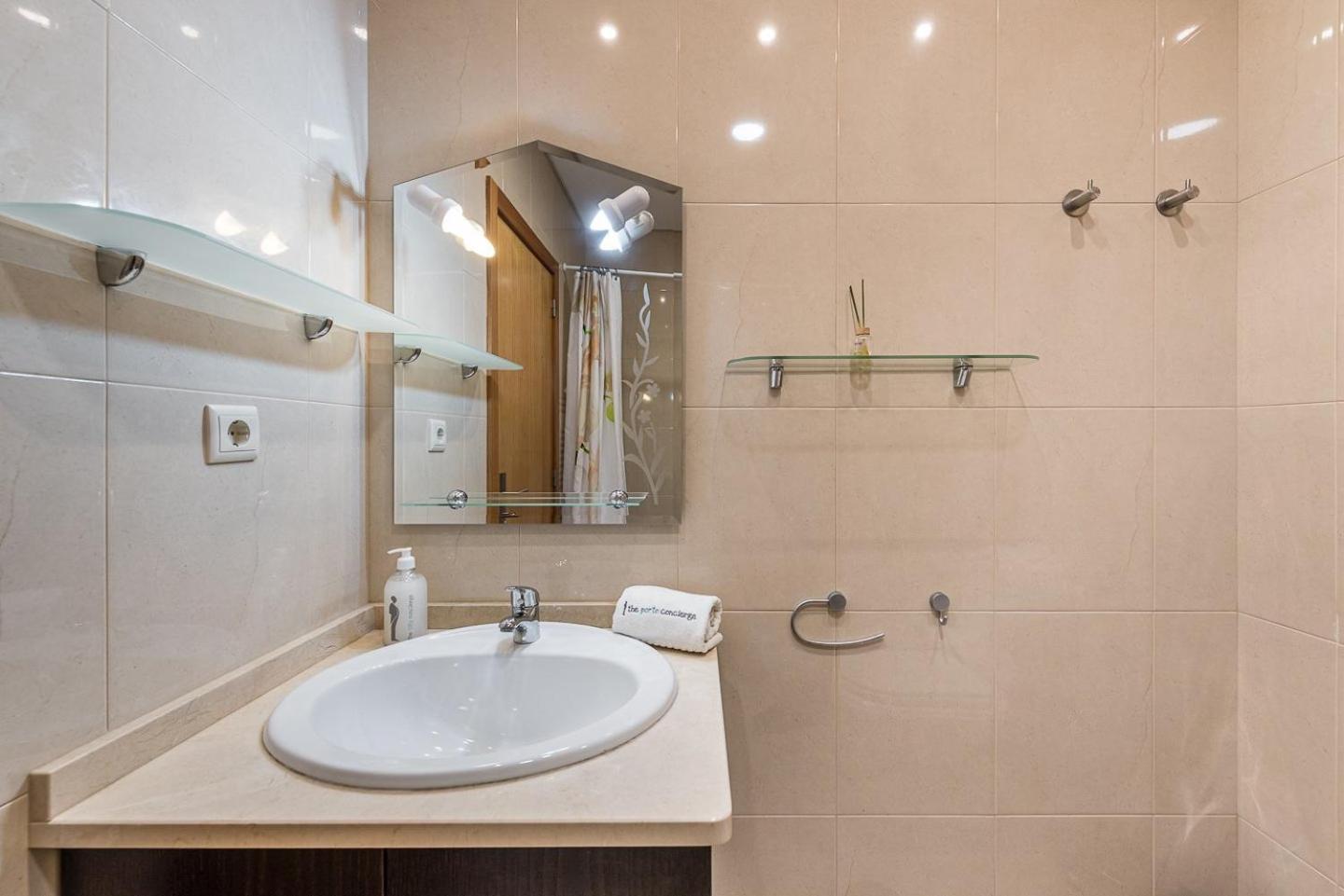 Apartament Guestready - Luxe Living By The Pool Póvoa de Varzim Zewnętrze zdjęcie