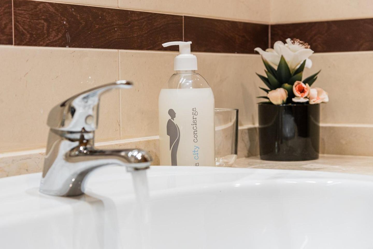 Apartament Guestready - Luxe Living By The Pool Póvoa de Varzim Zewnętrze zdjęcie